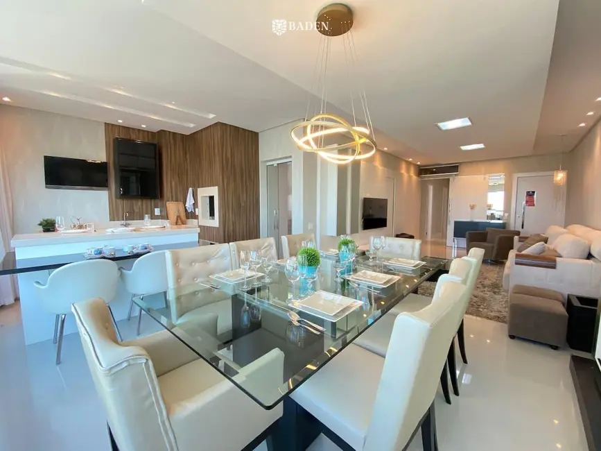 Foto 5 de Apartamento com 3 quartos à venda, 130m2 em Centro, Balneario Camboriu - SC