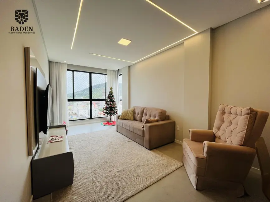 Foto 9 de Apartamento com 2 quartos à venda, 85m2 em Camboriu - SC