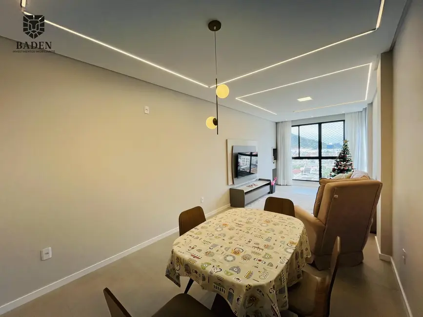 Foto 8 de Apartamento com 2 quartos à venda, 85m2 em Camboriu - SC