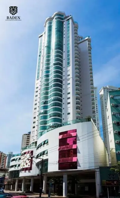 Foto 1 de Apartamento com 3 quartos à venda, 129m2 em Centro, Balneario Camboriu - SC
