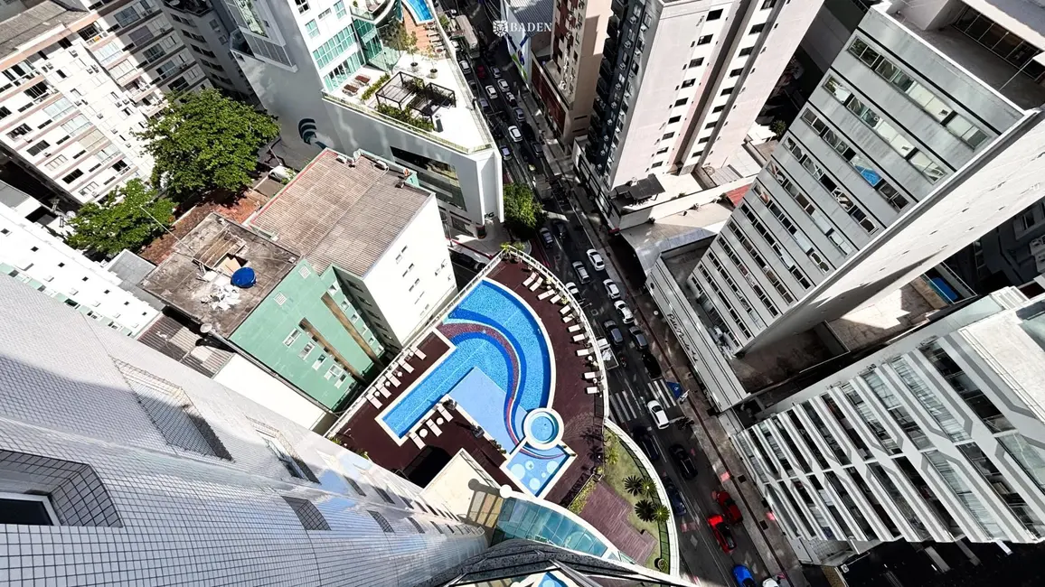 Foto 2 de Apartamento com 3 quartos à venda, 129m2 em Centro, Balneario Camboriu - SC