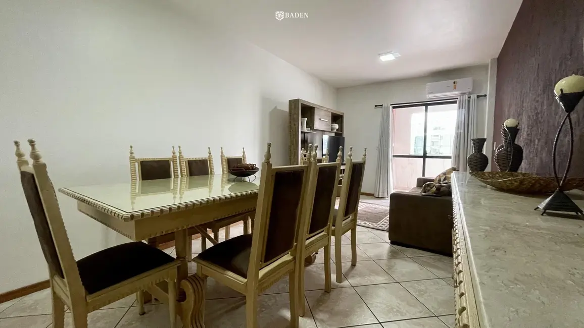 Foto 2 de Apartamento com 3 quartos à venda, 98m2 em Centro, Balneario Camboriu - SC