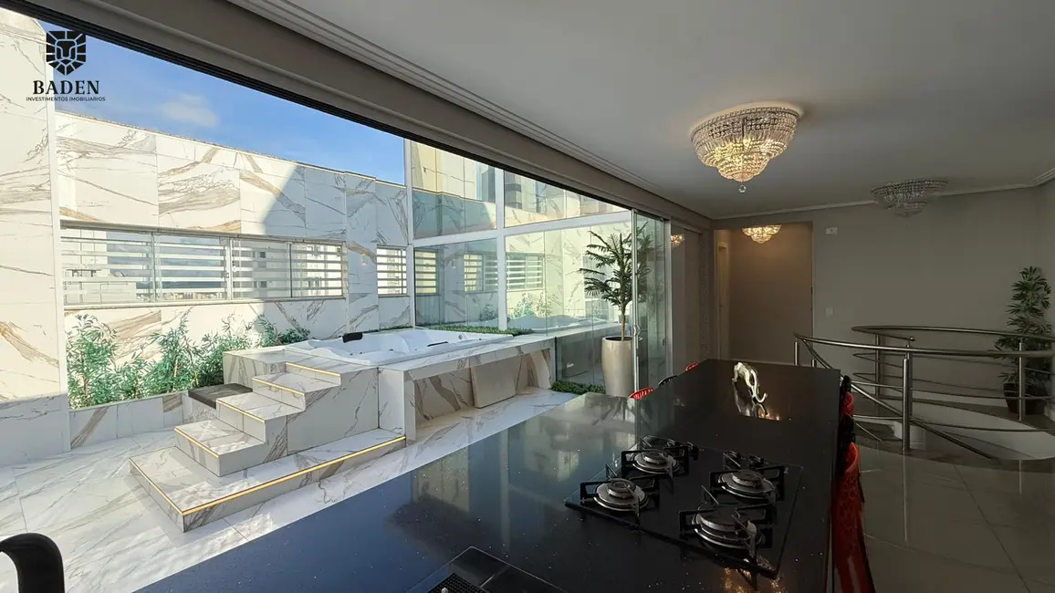 Apartamento com 4 quartos à venda, 390m2 em Centro, Balneario Camboriu - SC - imagem 6 Foto 6 de Apartamento com 4 quartos à venda, 390m2 em Centro, Balneario Camboriu - SC