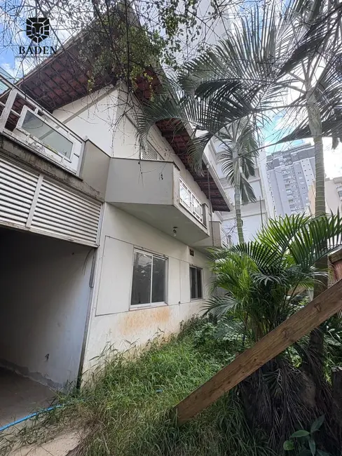 Sala Comercial com 6 quartos para alugar, 281m2 em Centro, Balneario Camboriu - SC - imagem 3 Foto 3 de Sala Comercial com 6 quartos para alugar, 281m2 em Centro, Balneario Camboriu - SC