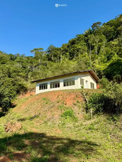 Foto 2 de Casa com 2 quartos à venda, 4500m2 em Camboriu - SC