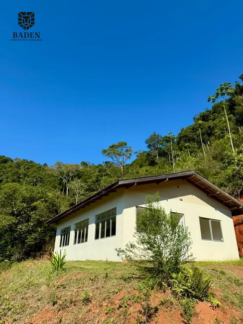 Foto 3 de Casa com 2 quartos à venda, 4500m2 em Camboriu - SC