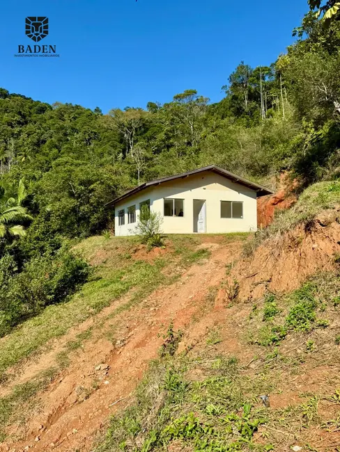 Foto 1 de Casa com 2 quartos à venda, 4500m2 em Camboriu - SC