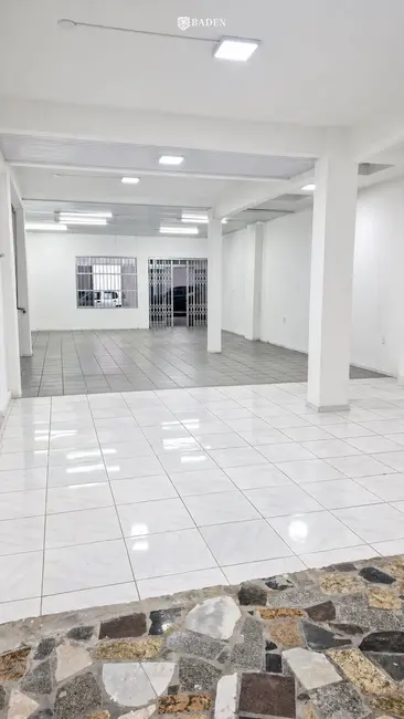 Foto 4 de Sala Comercial com 1 quarto para alugar, 180m2 em Centro, Balneario Camboriu - SC