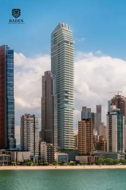 Apartamento com 4 quartos à venda, 232m2 em Centro, Balneario Camboriu - SC - imagem 1 Foto 1 de Apartamento com 4 quartos à venda, 232m2 em Centro, Balneario Camboriu - SC