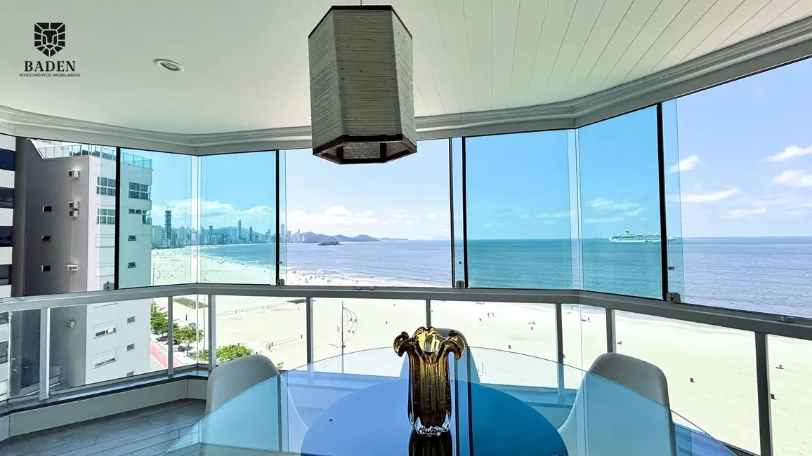 Apartamento com 3 quartos à venda, 197m2 em Balneario Camboriu - SC - imagem 3 Foto 3 de Apartamento com 3 quartos à venda, 197m2 em Balneario Camboriu - SC