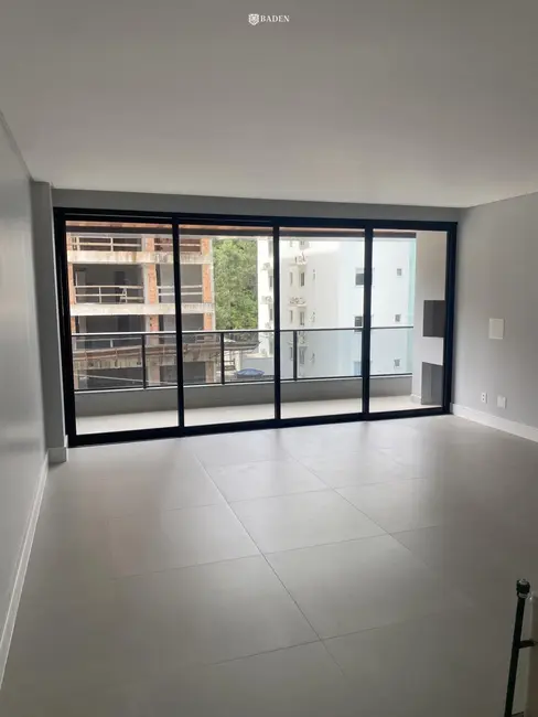 Apartamento com 3 quartos à venda, 125m2 em Itajai - SC - imagem 7 Foto 7 de Apartamento com 3 quartos à venda, 125m2 em Itajai - SC