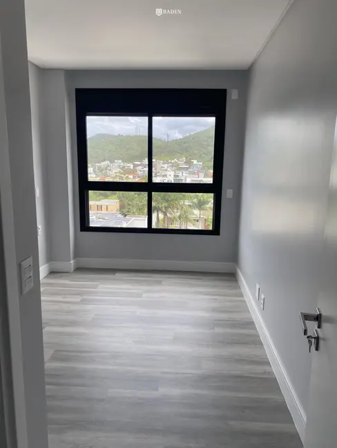 Apartamento com 3 quartos à venda, 125m2 em Itajai - SC - imagem 8 Foto 8 de Apartamento com 3 quartos à venda, 125m2 em Itajai - SC