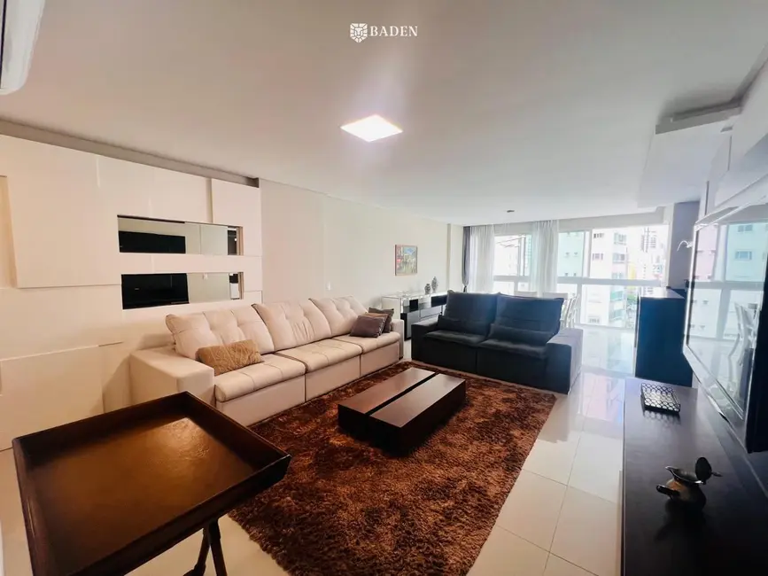 Foto 2 de Apartamento com 4 quartos à venda, 138m2 em Centro, Balneario Camboriu - SC