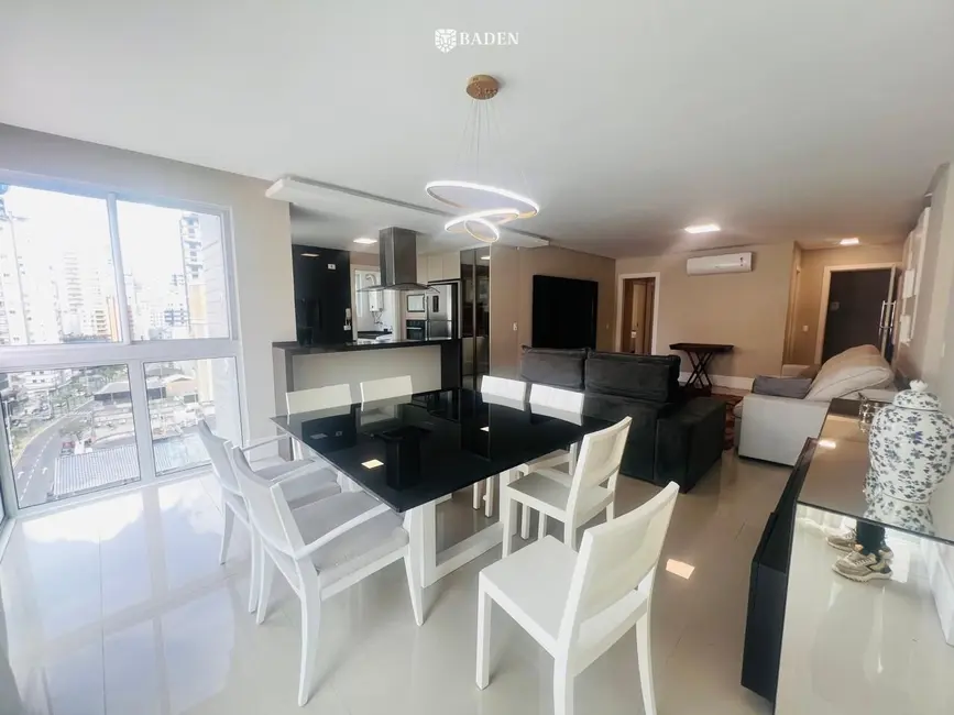 Foto 6 de Apartamento com 4 quartos à venda, 138m2 em Centro, Balneario Camboriu - SC