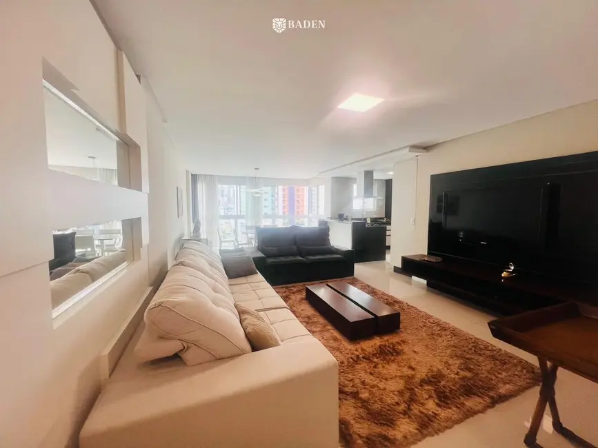 Foto 4 de Apartamento com 4 quartos à venda, 138m2 em Centro, Balneario Camboriu - SC