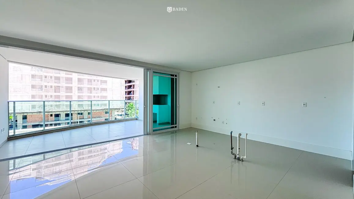 Apartamento com 4 quartos à venda, 204m2 em Itajai - SC - imagem 9 Foto 9 de Apartamento com 4 quartos à venda, 204m2 em Itajai - SC