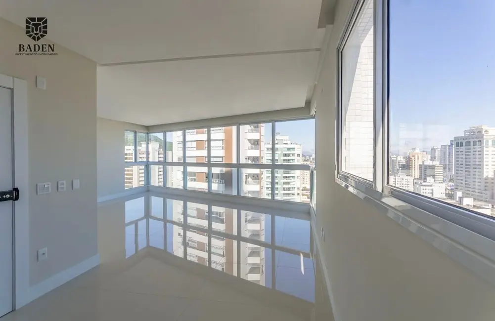 Foto 3 de Apartamento com 4 quartos à venda, 165m2 em Fazenda, Itajai - SC