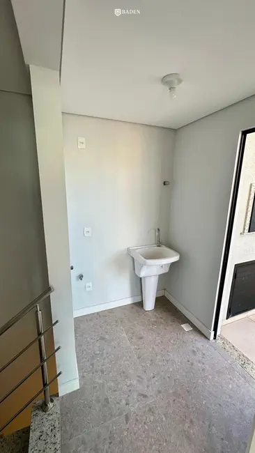 Foto 6 de Sobrado com 3 quartos à venda, 130m2 em Nações, Balneario Camboriu - SC