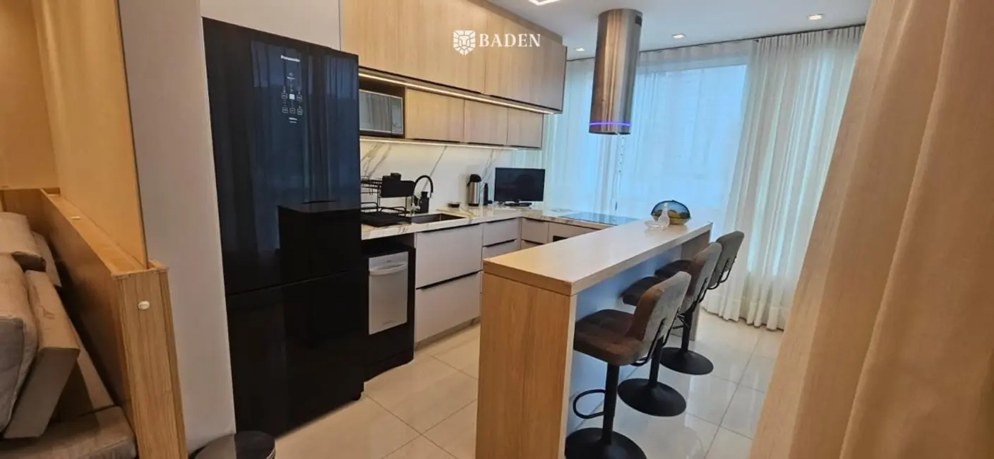 Foto 9 de Apartamento com 3 quartos à venda, 107m2 em Balneario Camboriu - SC