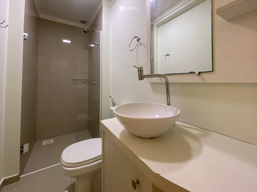 Foto 7 de Apartamento com 3 quartos à venda, 80m2 em Balneario Camboriu - SC