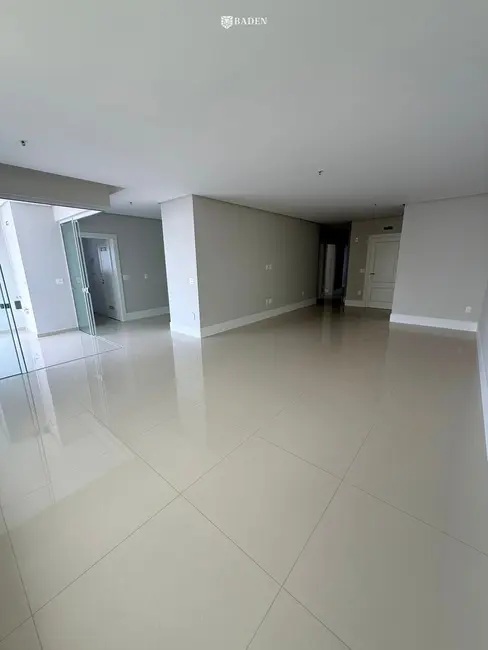 Foto 7 de Apartamento com 4 quartos à venda, 170m2 em Centro, Balneario Camboriu - SC