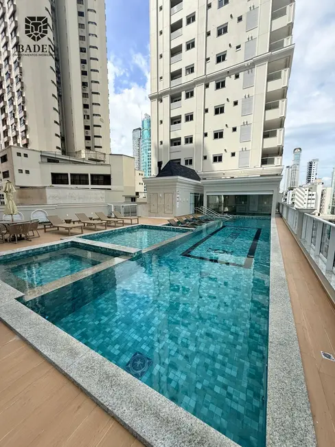 Apartamento com 4 quartos à venda, 170m2 em Centro, Balneario Camboriu - SC - imagem 2 Foto 2 de Apartamento com 4 quartos à venda, 170m2 em Centro, Balneario Camboriu - SC