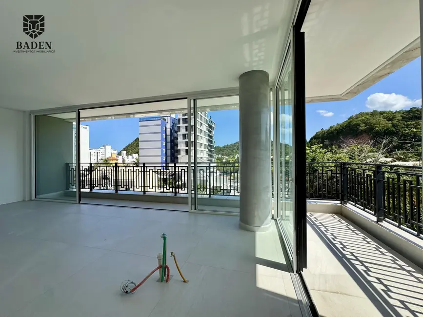 Foto 5 de Apartamento com 3 quartos à venda, 164m2 em Itajai - SC