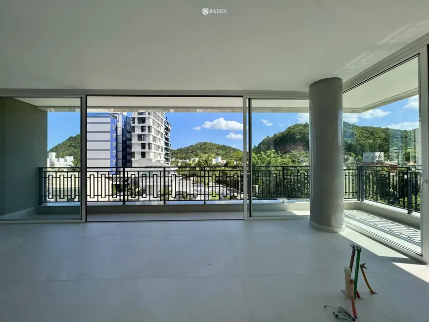 Foto 4 de Apartamento com 3 quartos à venda, 164m2 em Itajai - SC