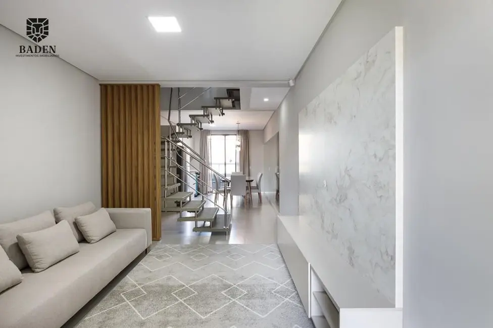 Foto 4 de Casa com 3 quartos à venda, 151m2 em Bombinhas - SC