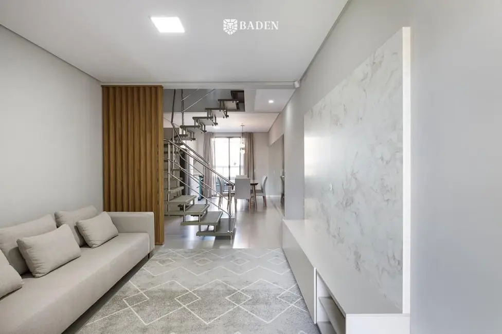 Foto 4 de Casa com 3 quartos à venda, 151m2 em Bombinhas - SC