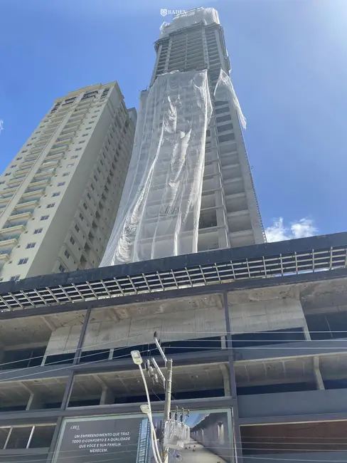 Foto 4 de Apartamento com 3 quartos à venda, 111m2 em Itapema - SC