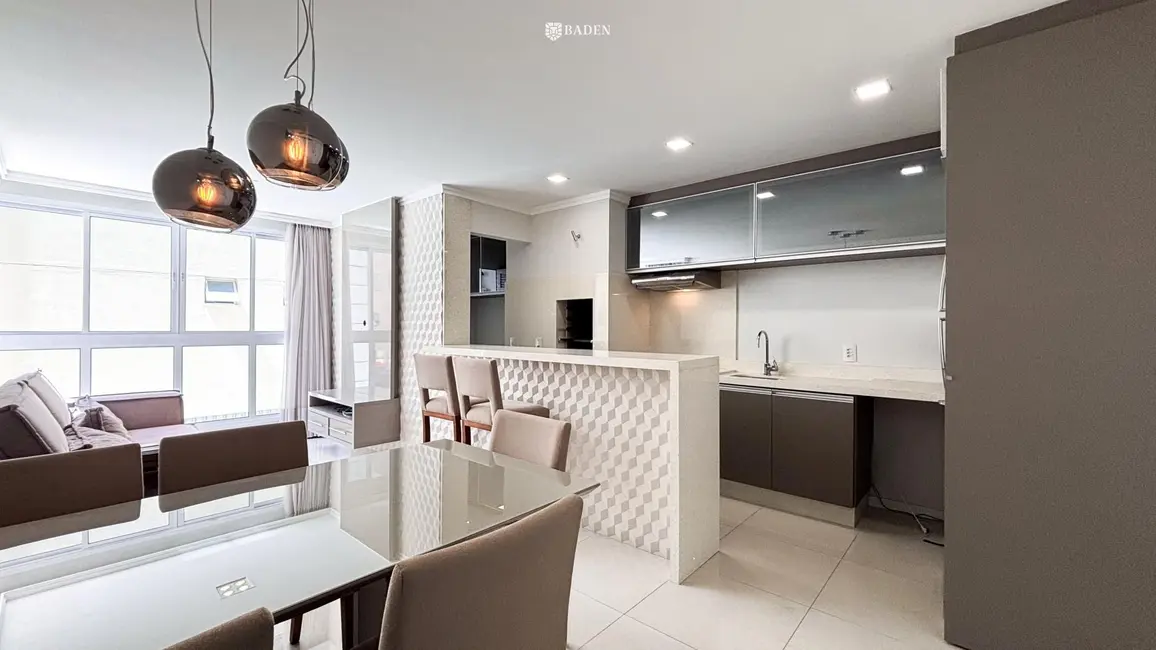 Foto 3 de Apartamento com 3 quartos à venda, 80m2 em Balneario Camboriu - SC