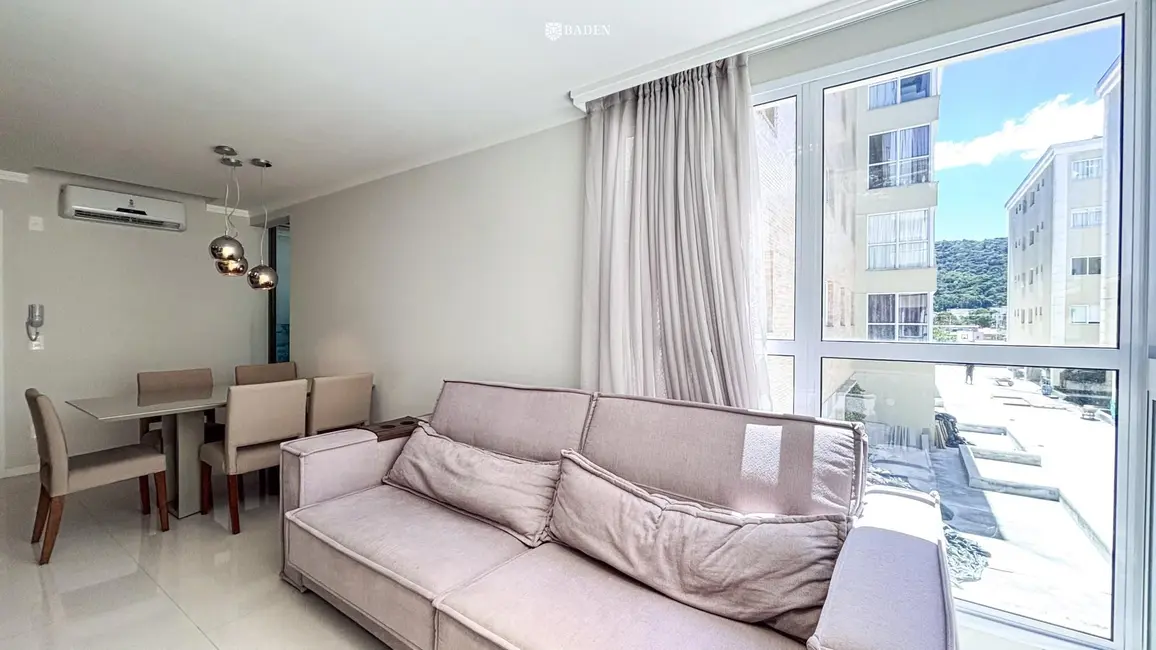 Foto 8 de Apartamento com 3 quartos à venda, 80m2 em Balneario Camboriu - SC