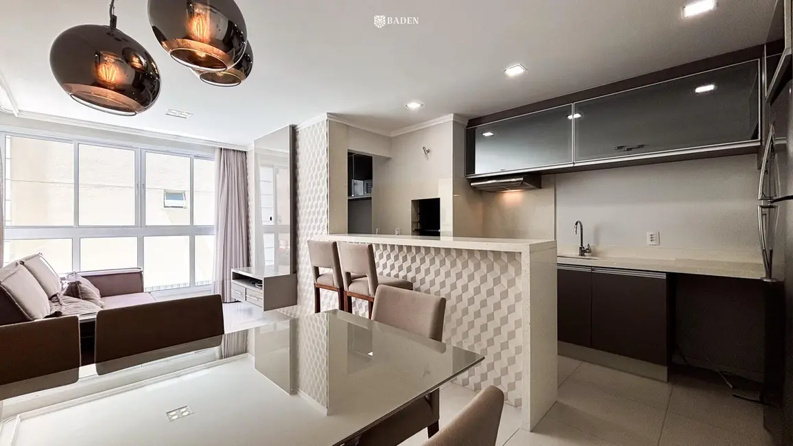 Foto 1 de Apartamento com 3 quartos à venda, 80m2 em Balneario Camboriu - SC