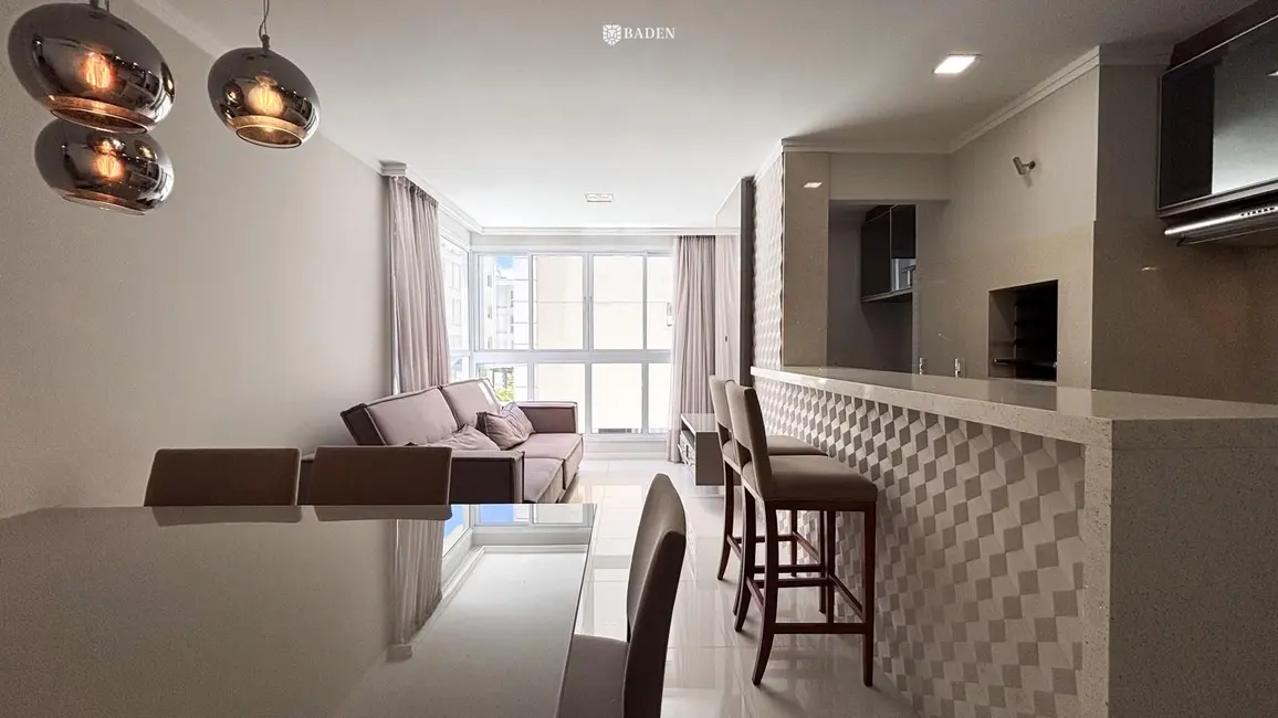 Foto 2 de Apartamento com 3 quartos à venda, 80m2 em Balneario Camboriu - SC