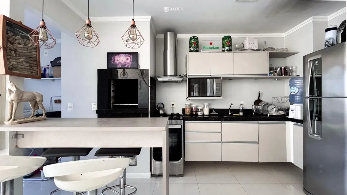 Foto 8 de Apartamento com 2 quartos à venda, 67m2 em Balneario Camboriu - SC
