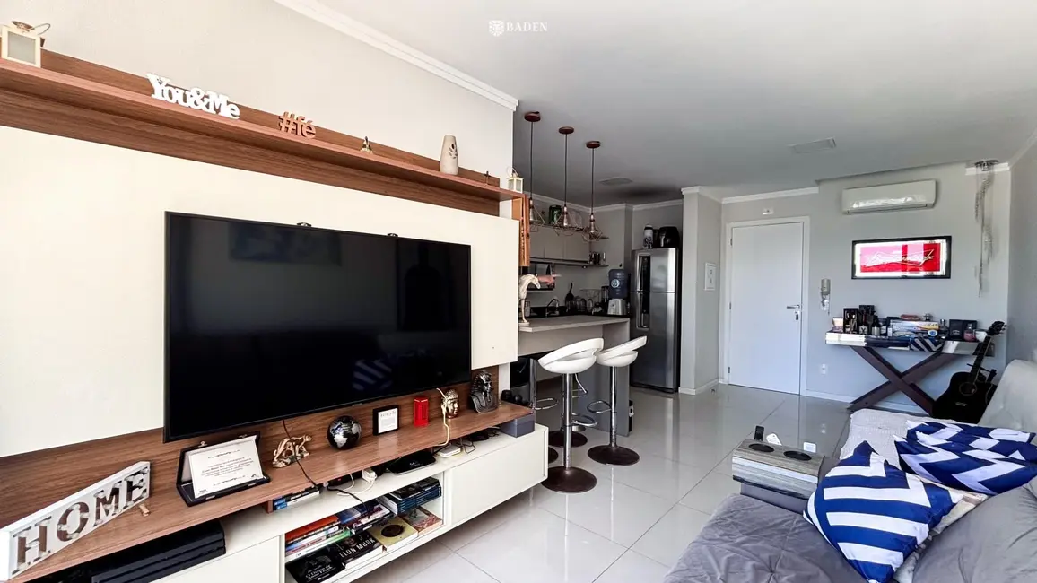 Foto 6 de Apartamento com 2 quartos à venda, 67m2 em Balneario Camboriu - SC