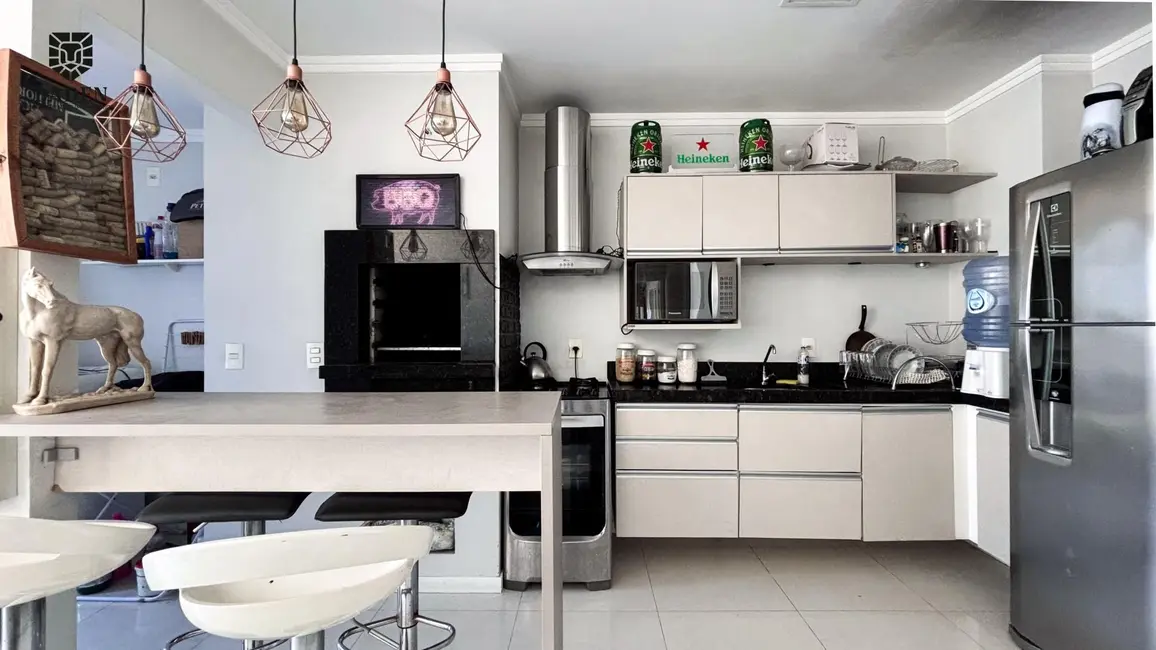 Apartamento com 2 quartos à venda, 67m2 em Balneario Camboriu - SC - imagem 8 Foto 8 de Apartamento com 2 quartos à venda, 67m2 em Balneario Camboriu - SC