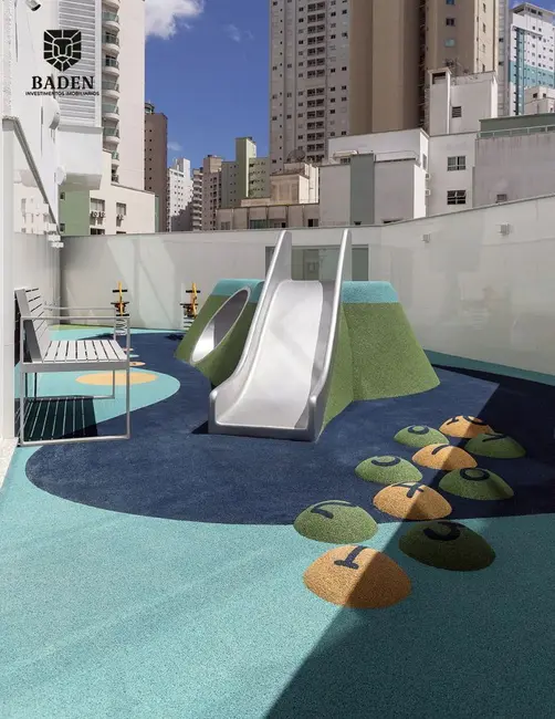 Apartamento com 3 quartos à venda, 139m2 em Centro, Balneario Camboriu - SC - imagem 5 Foto 5 de Apartamento com 3 quartos à venda, 139m2 em Centro, Balneario Camboriu - SC