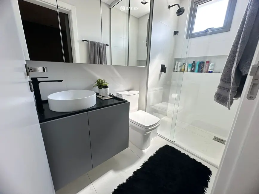 Apartamento com 4 quartos à venda, 165m2 em Balneario Camboriu - SC - imagem 6 Foto 6 de Apartamento com 4 quartos à venda, 165m2 em Balneario Camboriu - SC