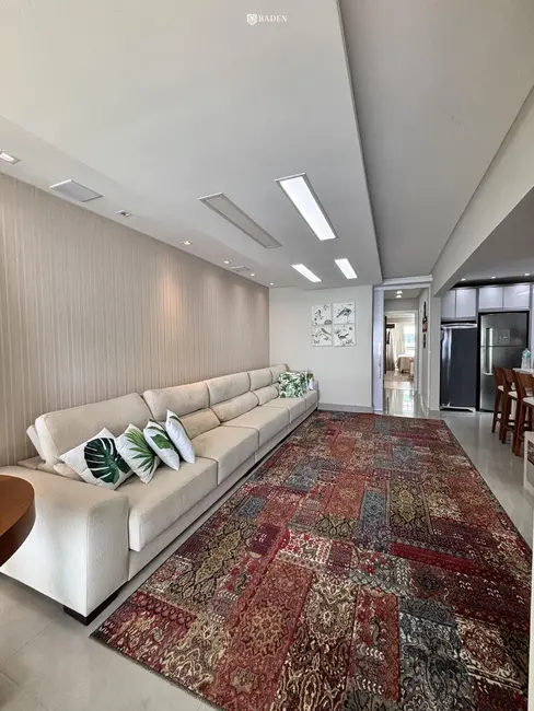 Foto 1 de Apartamento com 4 quartos à venda, 180m2 em Centro, Balneario Camboriu - SC