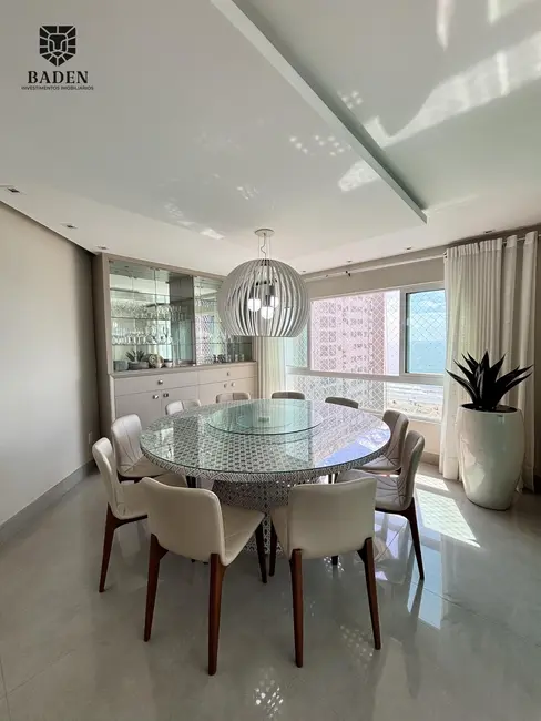 Apartamento com 4 quartos à venda, 180m2 em Centro, Balneario Camboriu - SC - imagem 7 Foto 7 de Apartamento com 4 quartos à venda, 180m2 em Centro, Balneario Camboriu - SC