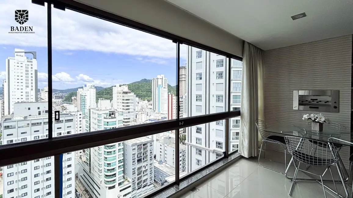Foto 2 de Apartamento com 3 quartos à venda, 135m2 em Centro, Balneario Camboriu - SC