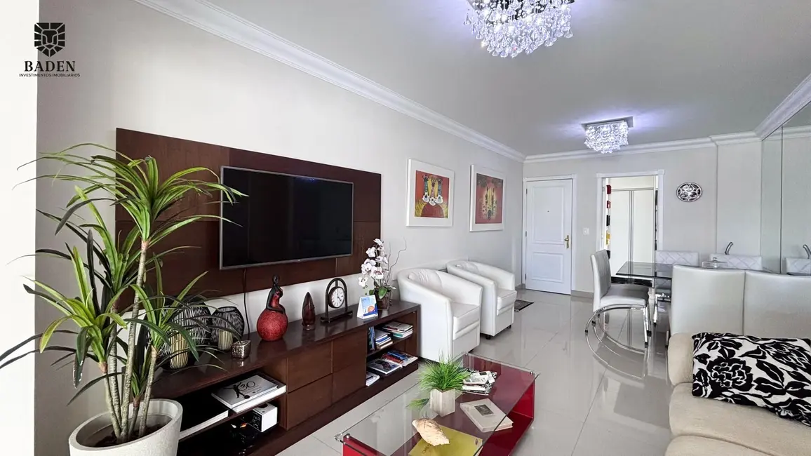 Foto 6 de Apartamento com 3 quartos à venda, 135m2 em Centro, Balneario Camboriu - SC