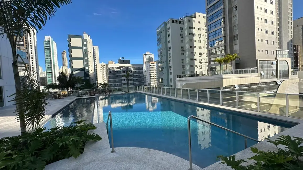 Apartamento com 3 quartos à venda, 125m2 em Centro, Balneario Camboriu - SC - imagem 2 Foto 2 de Apartamento com 3 quartos à venda, 125m2 em Centro, Balneario Camboriu - SC