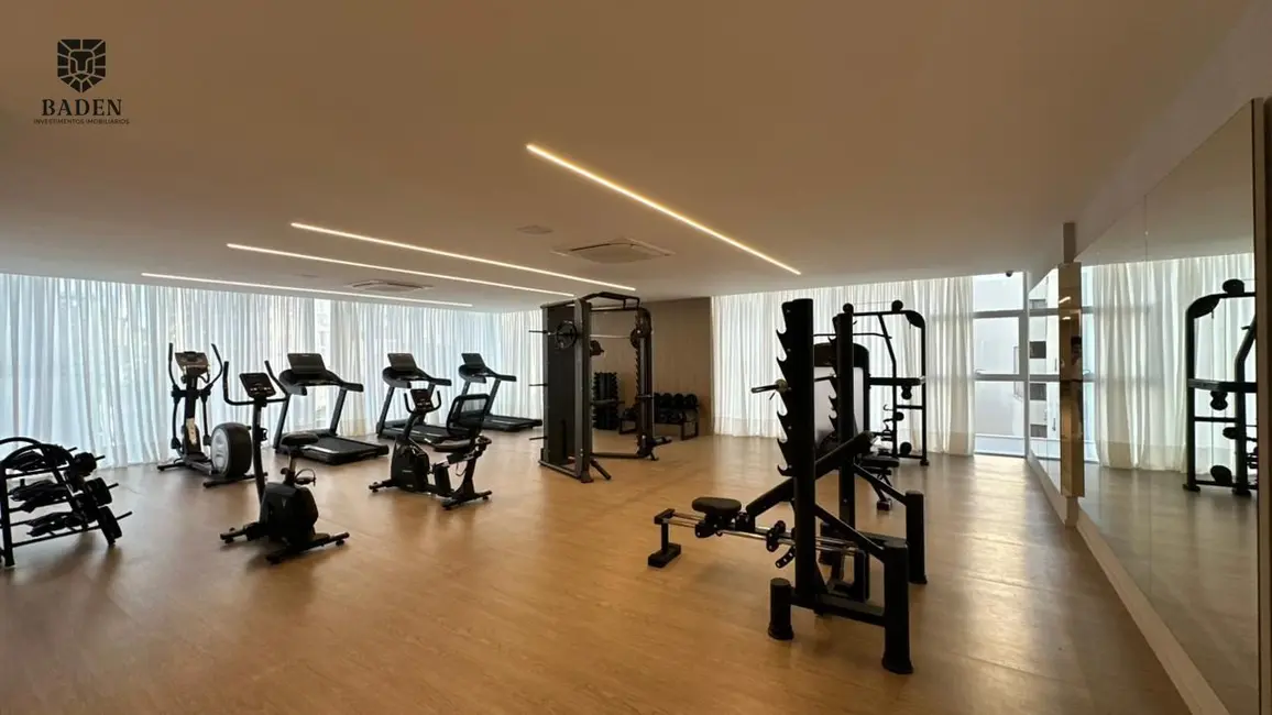 Apartamento com 3 quartos à venda, 125m2 em Centro, Balneario Camboriu - SC - imagem 7 Foto 7 de Apartamento com 3 quartos à venda, 125m2 em Centro, Balneario Camboriu - SC