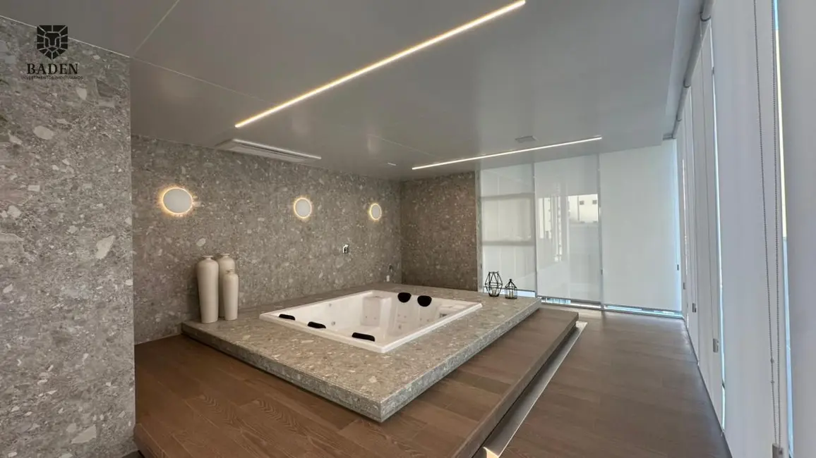 Apartamento com 3 quartos à venda, 125m2 em Centro, Balneario Camboriu - SC - imagem 6 Foto 6 de Apartamento com 3 quartos à venda, 125m2 em Centro, Balneario Camboriu - SC