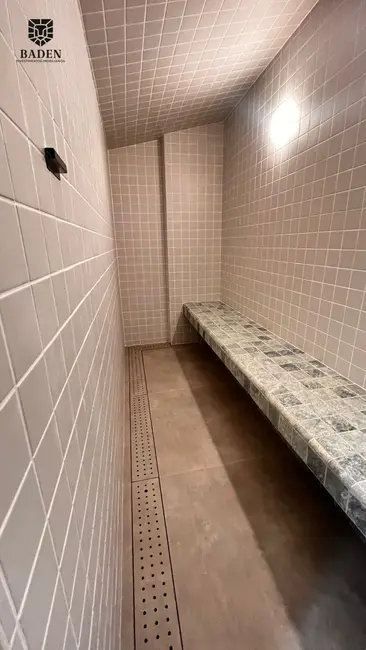 Apartamento com 3 quartos à venda, 104m2 em Centro, Balneario Camboriu - SC - imagem 9 Foto 9 de Apartamento com 3 quartos à venda, 104m2 em Centro, Balneario Camboriu - SC