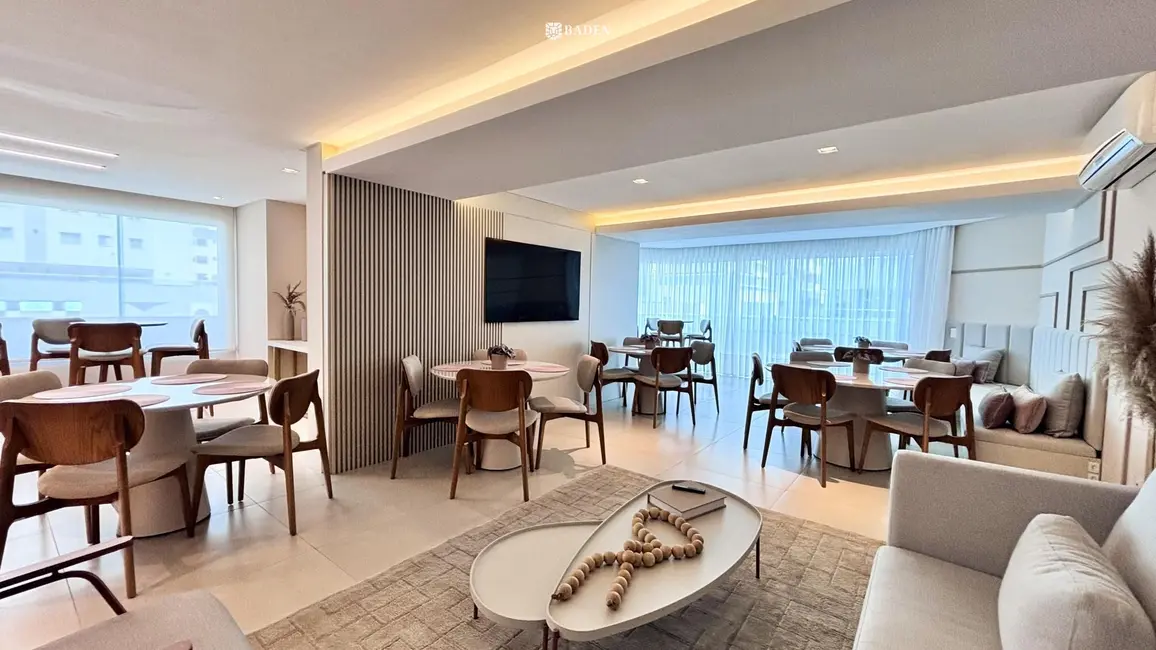 Foto 9 de Apartamento com 3 quartos à venda, 134m2 em Centro, Balneario Camboriu - SC