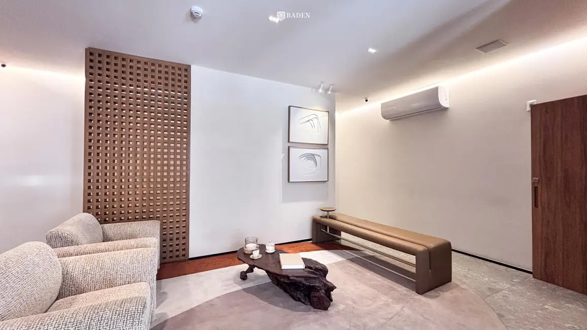 Foto 2 de Apartamento com 4 quartos à venda, 149m2 em Centro, Balneario Camboriu - SC